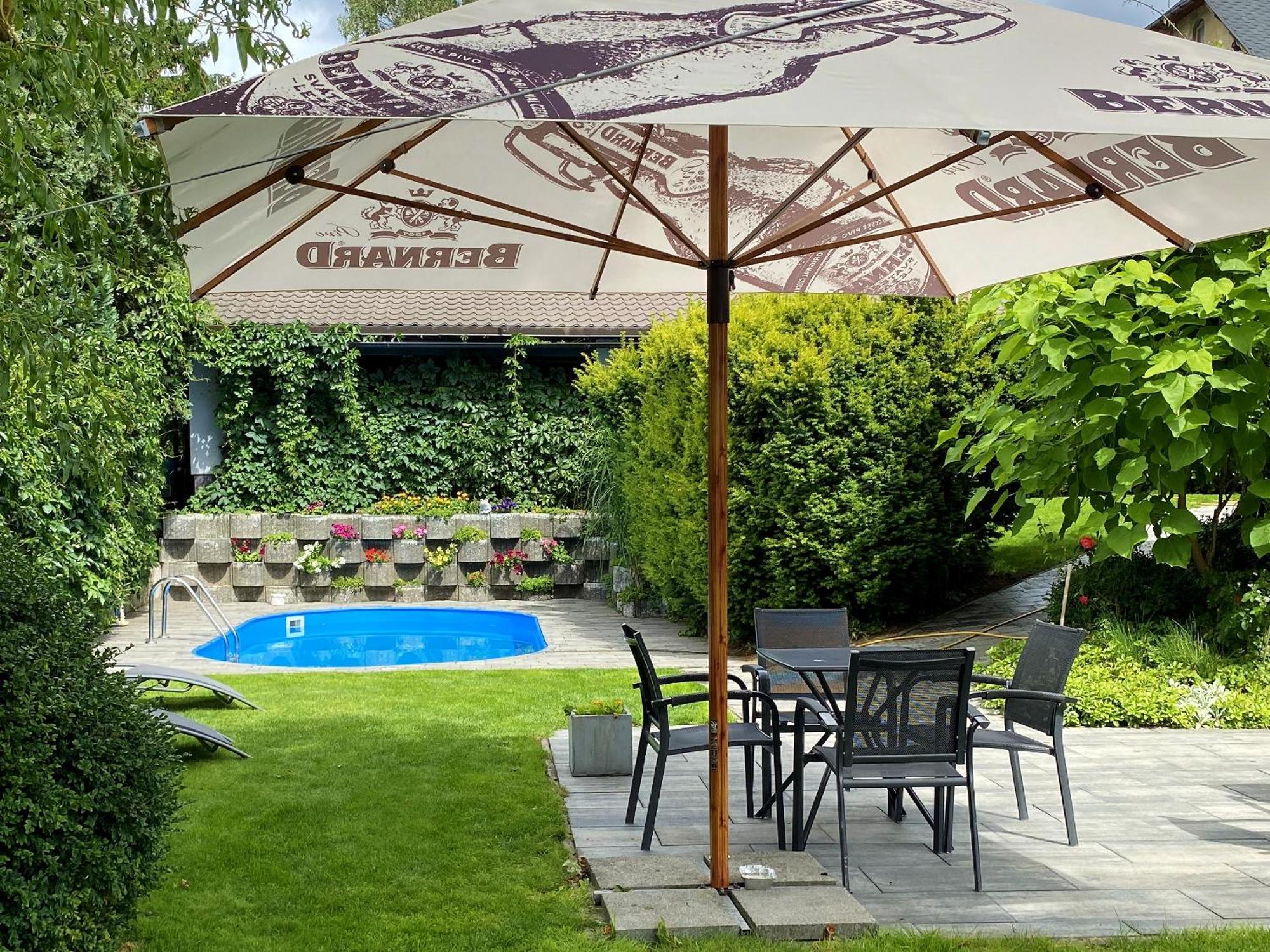 Apart Hotel Jablonec Jablonec nad Nisou Bagian luar foto